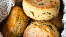 Scones au cheddar et estragon, sans Gluten