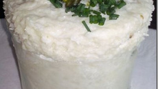 Soufflé glacé au roquefort