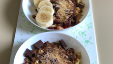 Crumble pomme-bananes et duo de chocolat