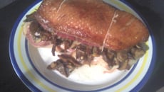 Magret de canard rôti aux cèpes