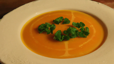 Velouté de potiron à la coriandre