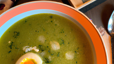 Soupe verte et son œuf poché