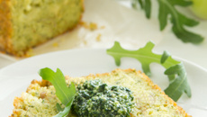 Cake au pesto parmesan et fèves