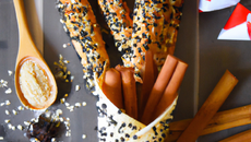 Baguettes épices et sésame