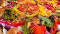 Pizza multicolore ! Brocolis, Jambon et Mozzarella