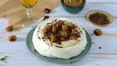 Pavlova aux marrons du Périgord et au chocolat