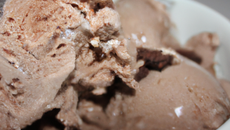 Glace au chocolat facile