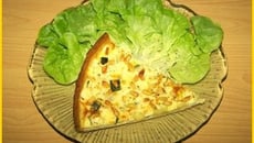 Quiche aux courgettes, pignons et féta