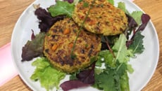 Galettes de quinoa carottes et poireaux au curcuma