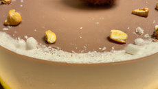 Entremet à la noix de coco