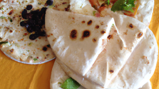 Pains pita avec garniture