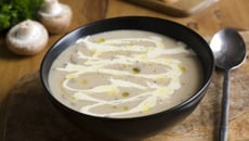 Velouté crémeux aux champignons de Paris