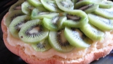 Tarte génoise aux Kiwis