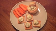 Tuile de brebis et sa mousse de chèvre