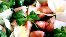 Salade & crevettes au vinaigre d'hibiscus