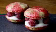 Macarons framboise pistache