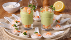 Verrines aux avocats et crevettes