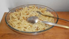 Macaroni et sauce aux noix et au comté