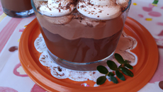 Mousse au chocolat et crème fraîche inratable