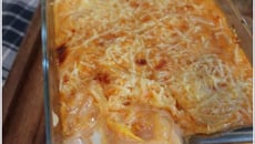 Œufs durs gratinés à la sauce aurore