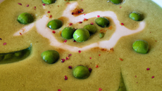 Velouté de pois cassés à la Tome des Bauges