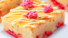 Brownies chocolat blanc et pralines roses