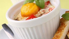 Œufs cocottes aux ptits gris