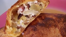 Feuilletés artichauts, ricotta, lardons