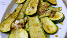 Courgettes à la grecque