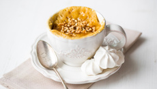 Mugcakes au yaourt caramélisé