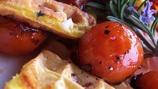 Crêpes au Jambon Cru, St Agur et Rissolée de Tomates Cerises