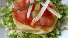 Tartare de tomate sur sablé