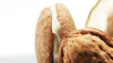 Whoopies pies aux noix, poire et Roquefort Papillon