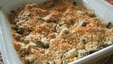 Crumble de courgettes aux herbes de Provence