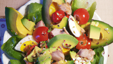 Salade gourmande à l'avocat