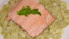 Filet de saumon à la vapeur de fenouil