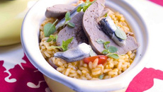 Risotto aux langues d'agneau, à la tomate et aux anchois
