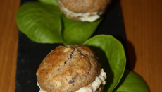 Whoopies comté et noisettes