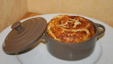 Soufflé de chèvre aux trois poivrons
