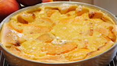 Clafoutis aux pêches
