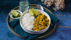 Curry aux poireaux et aux pois chiches