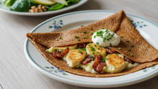 Crêpes au chèvre et aux petits lardons