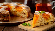 Gâteau moelleux aux abricots