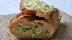 Préfu, pain à l'ail