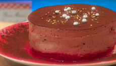 Royal au chocolat et aux framboises