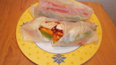 Rouleaux de printemps au poulet et légumes croquants
