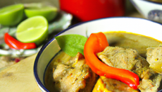 Porc au curry et lait de coco