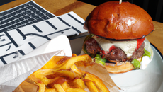 Burger du terroir et ses frites parfaites