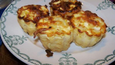 Cannelés salés lardons gruyère