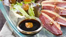 Magret de canard aux marrons confits